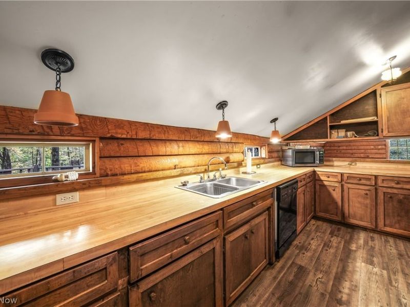 3239 Salineville Road NE, Carrollton, OH 44615 Photo 4