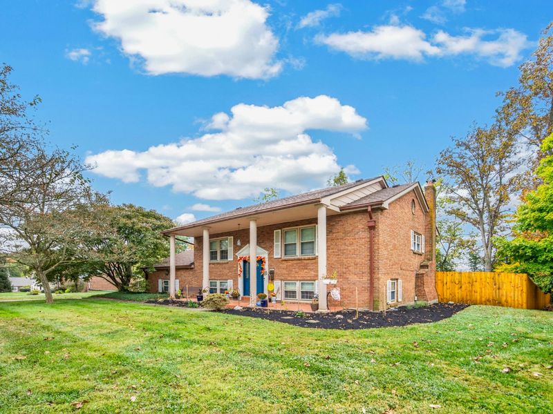 41 Lake Drive, Florence, KY 41042 Photo 3