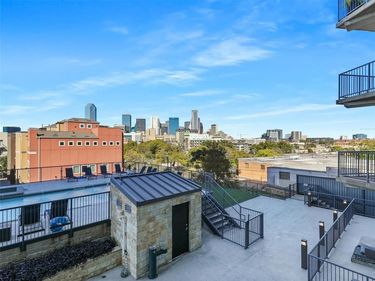1001 Belleview Street, Unit 307, Dallas, TX 75215