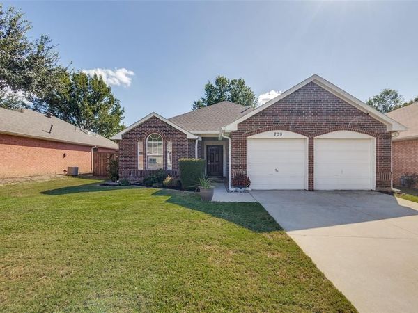 709 Paisley Drive, Flower Mound, TX 75028