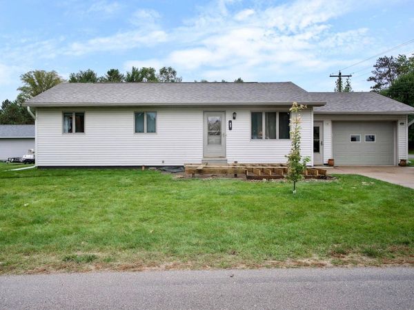 89 W 13th Street, Buffalo City, WI 54622