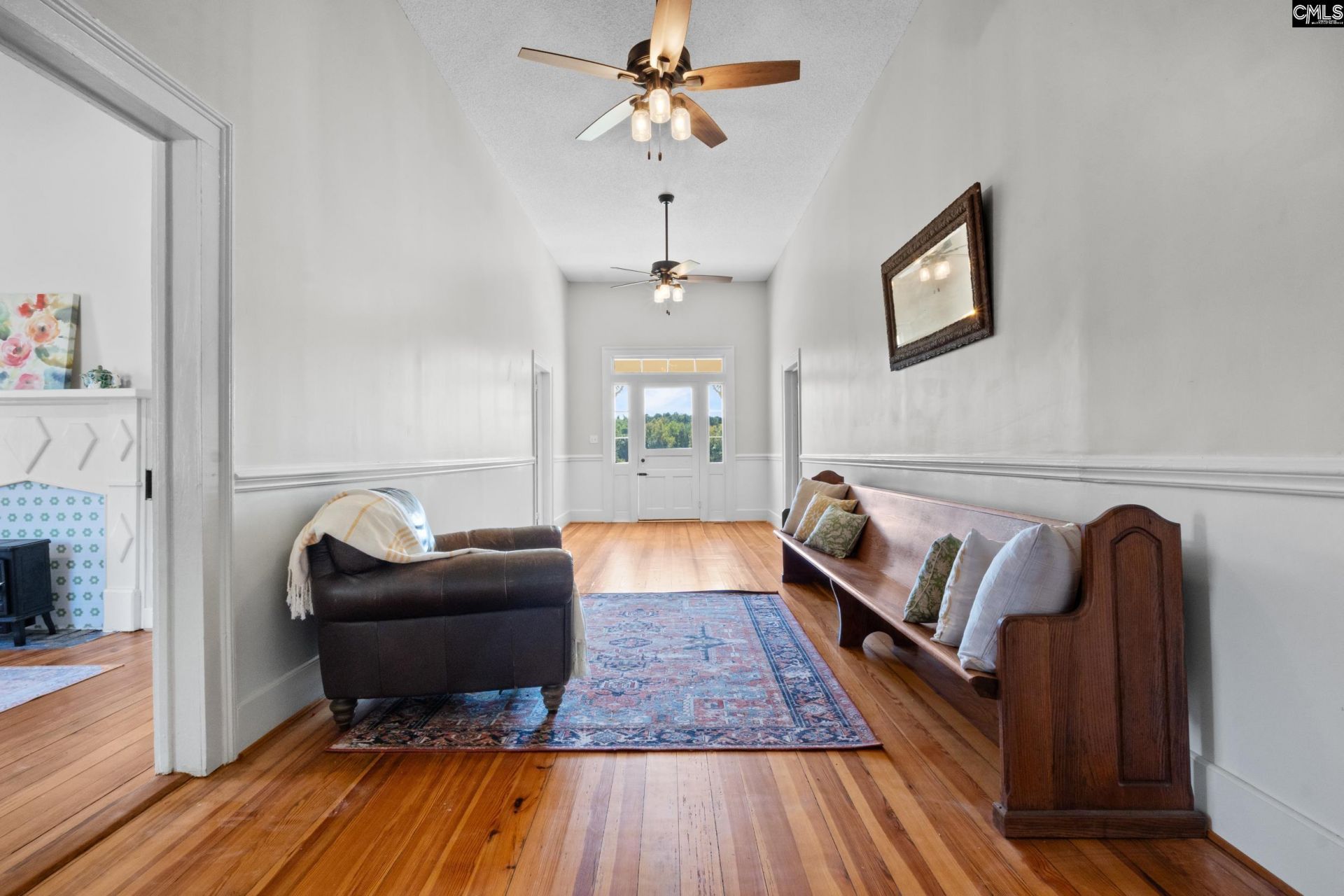 1235 Muller Road  Photo 4