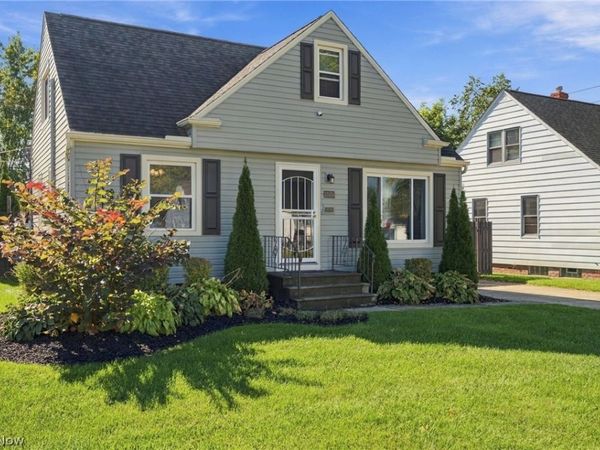 13504 Woodward Boulevard , Garfield Heights, OH 44125