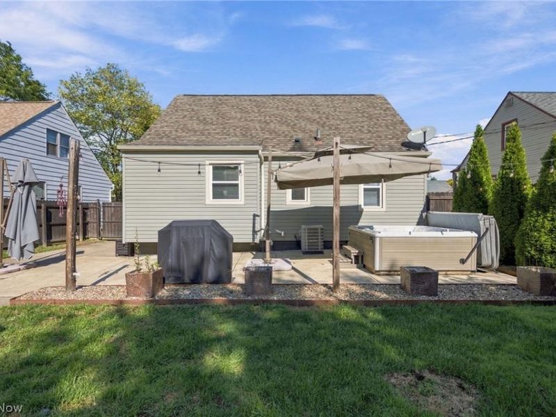 13504 Woodward Boulevard, Garfield Heights, OH 44125 Photo 29