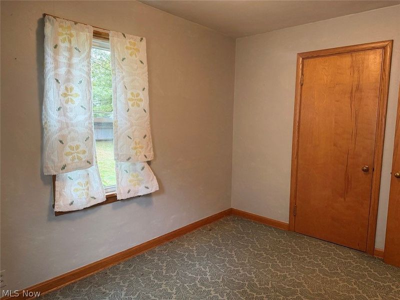 139 S Moravian Avenue, Gnadenhutten, OH 44629 Photo 16