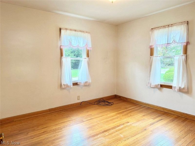 139 S Moravian Avenue, Gnadenhutten, OH 44629 Photo 17