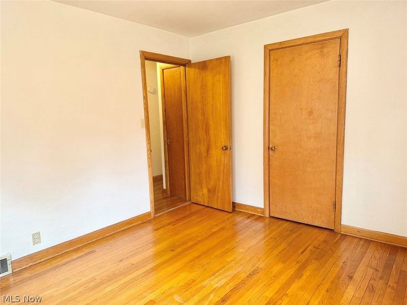 139 S Moravian Avenue, Gnadenhutten, OH 44629 Photo 18