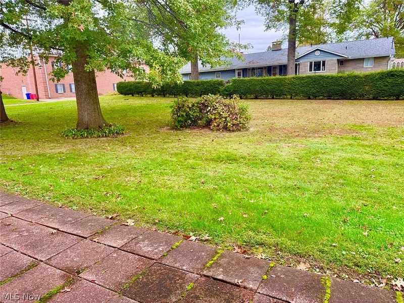 139 S Moravian Avenue, Gnadenhutten, OH 44629 Photo 6
