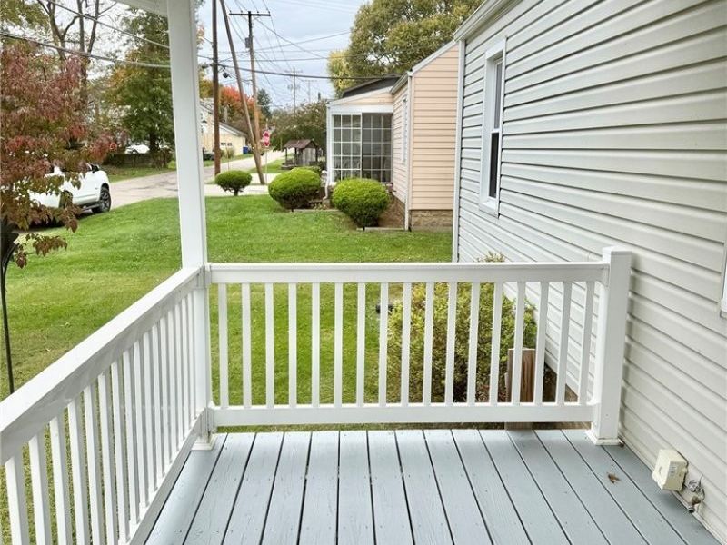 139 S Moravian Avenue, Gnadenhutten, OH 44629 Photo 7