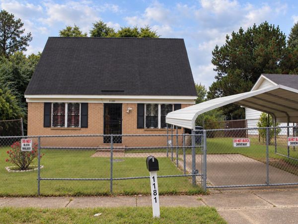 1181 PELICAN LN, Memphis, TN 38109