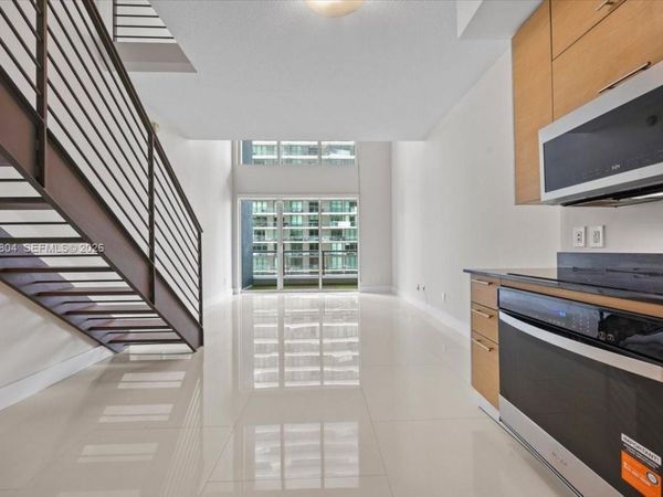 60 SW 13th St , Unit 2614, Miami, FL 33130
