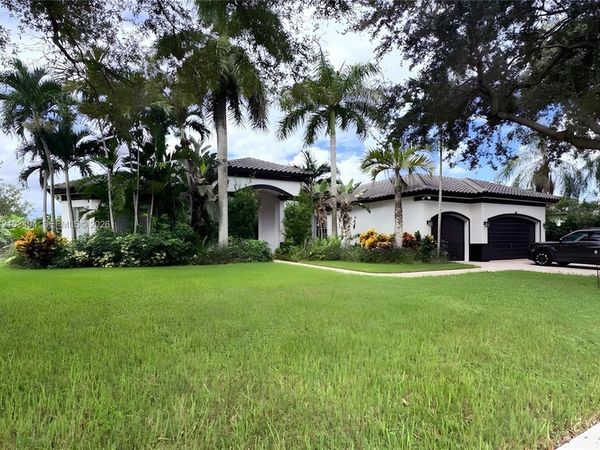 4001 SW 140th Ave, Davie, FL 33330