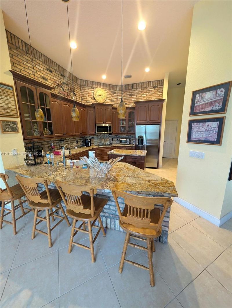 4001 SW 140th Ave, Davie, FL 33330 Photo