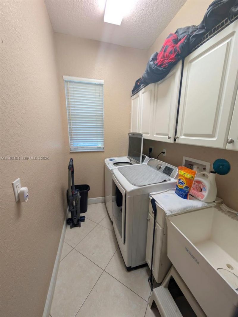 4001 SW 140th Ave, Davie, FL 33330 Photo