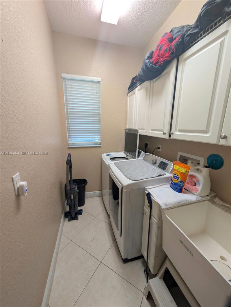 4001 SW 140th Ave, Davie, FL 33330 Photo
