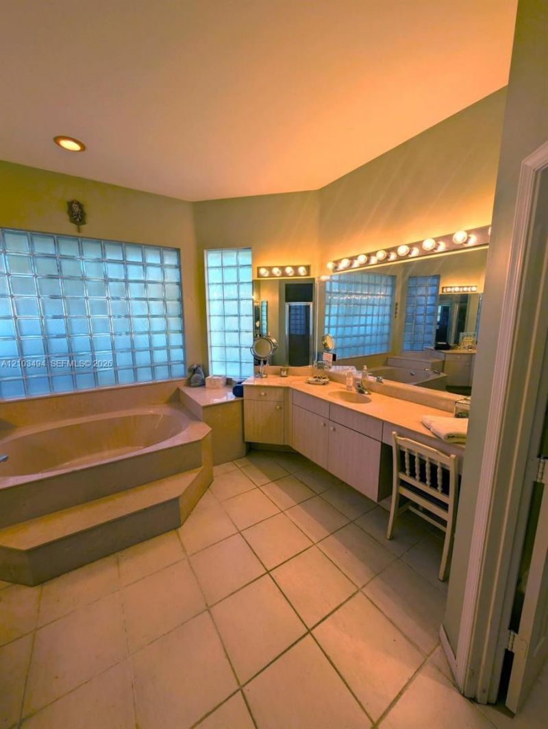 4001 SW 140th Ave, Davie, FL 33330 Photo