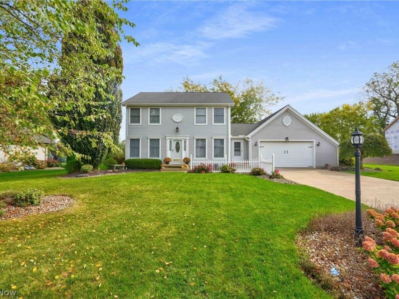 720 Tracht Meadows Drive, Huron, OH 44839 Photo 1