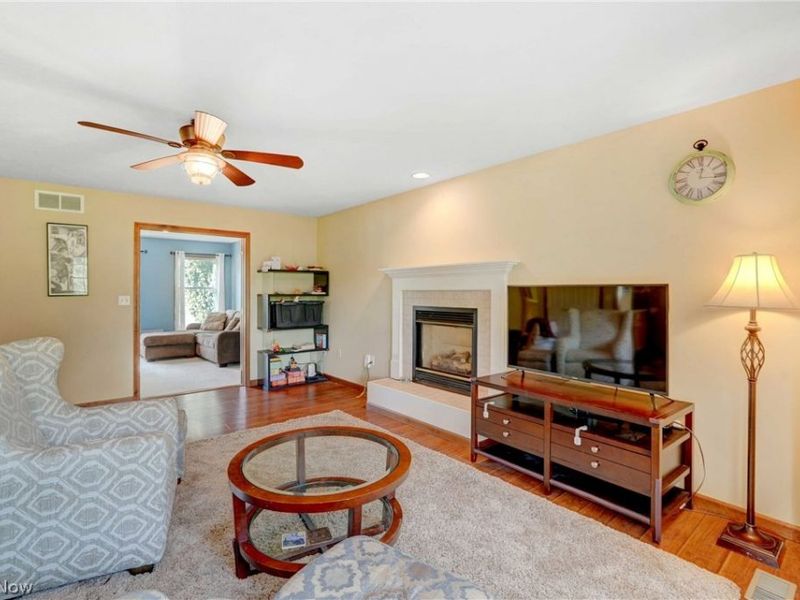 720 Tracht Meadows Drive, Huron, OH 44839 Photo 10