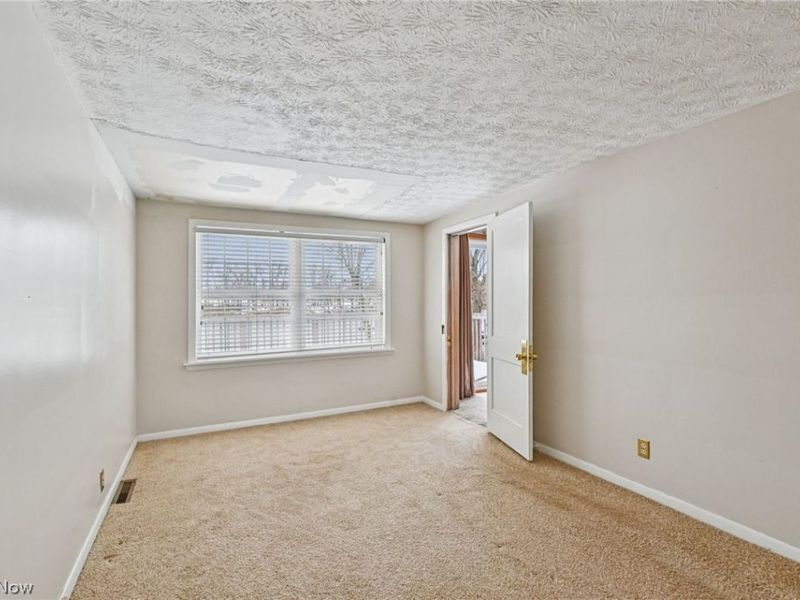 3932 S Main Street, Akron, OH 44319 Photo 22