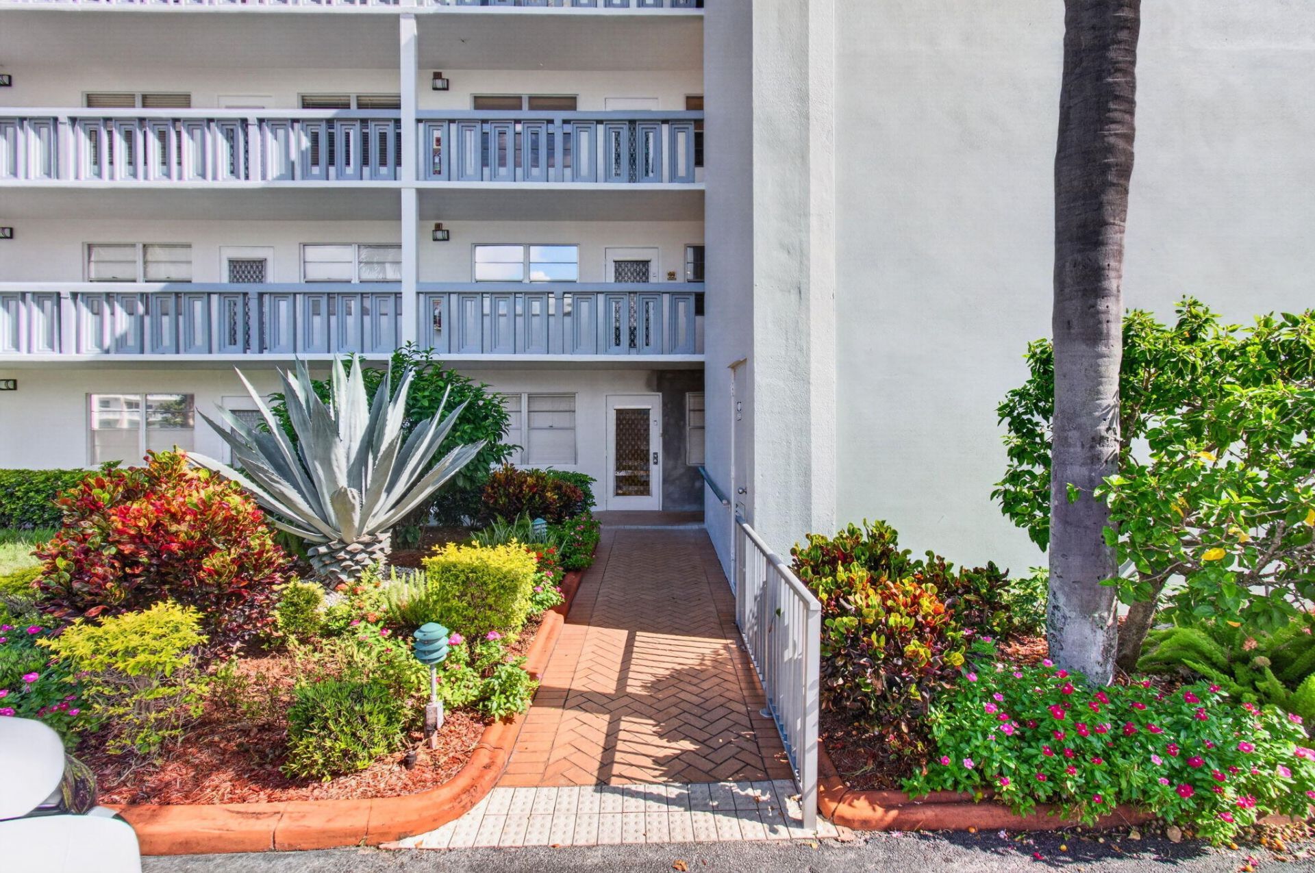 3027 Ainslie B, Boca Raton, FL 33434 Photo