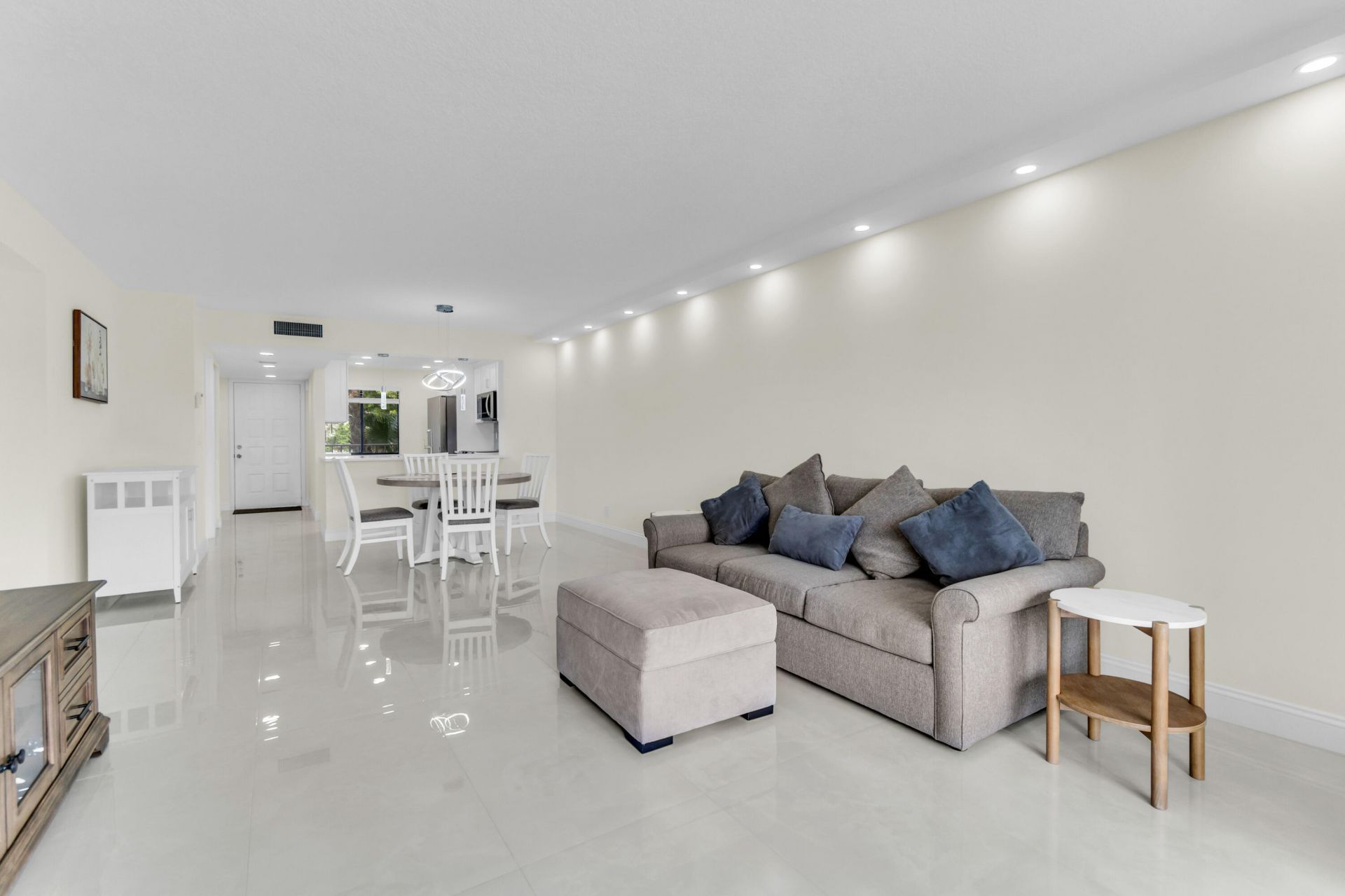 7320 Amberly Lane, Unit 208, Delray Beach, FL 33446 Photo