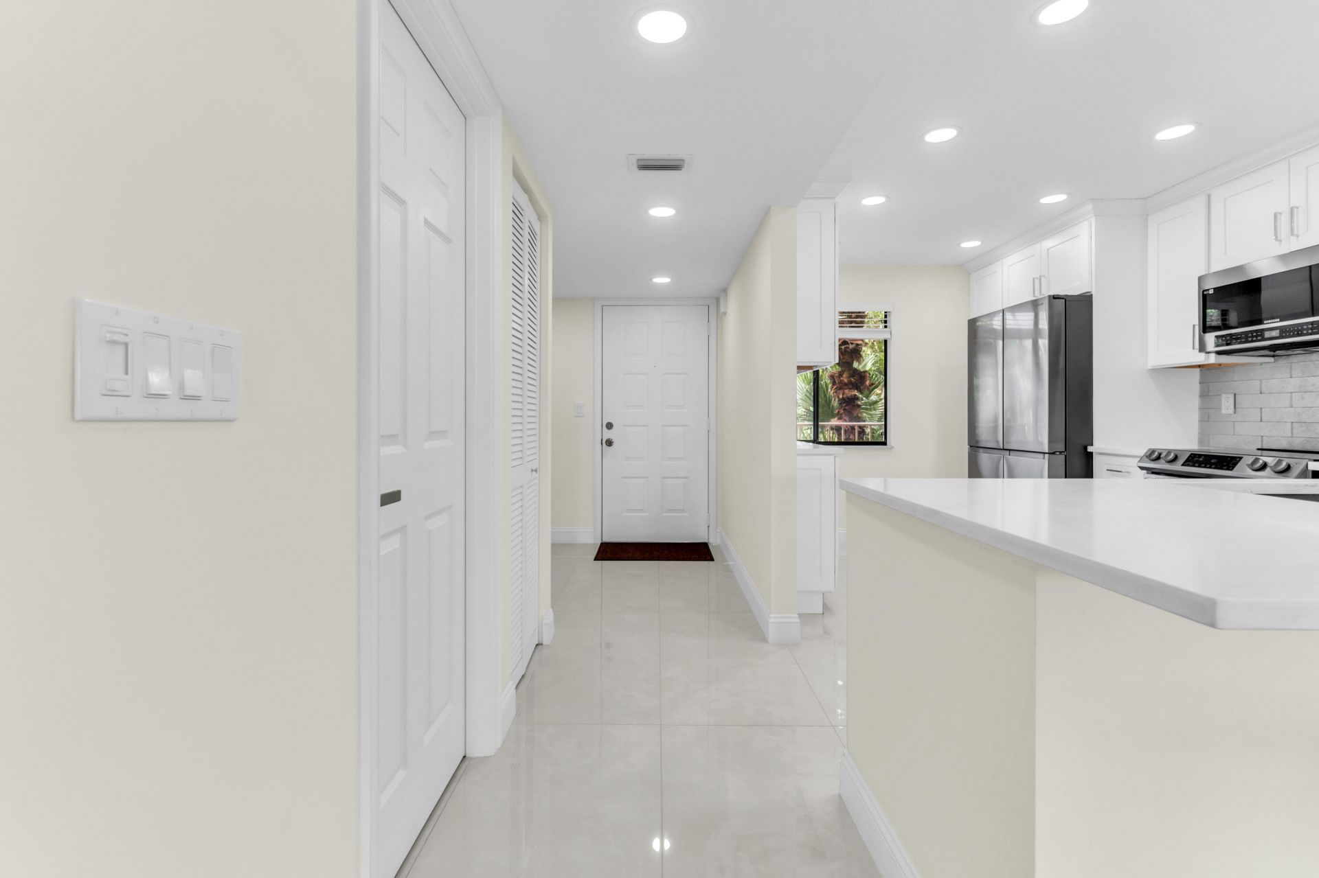 7320 Amberly Lane, Unit 208, Delray Beach, FL 33446 Photo