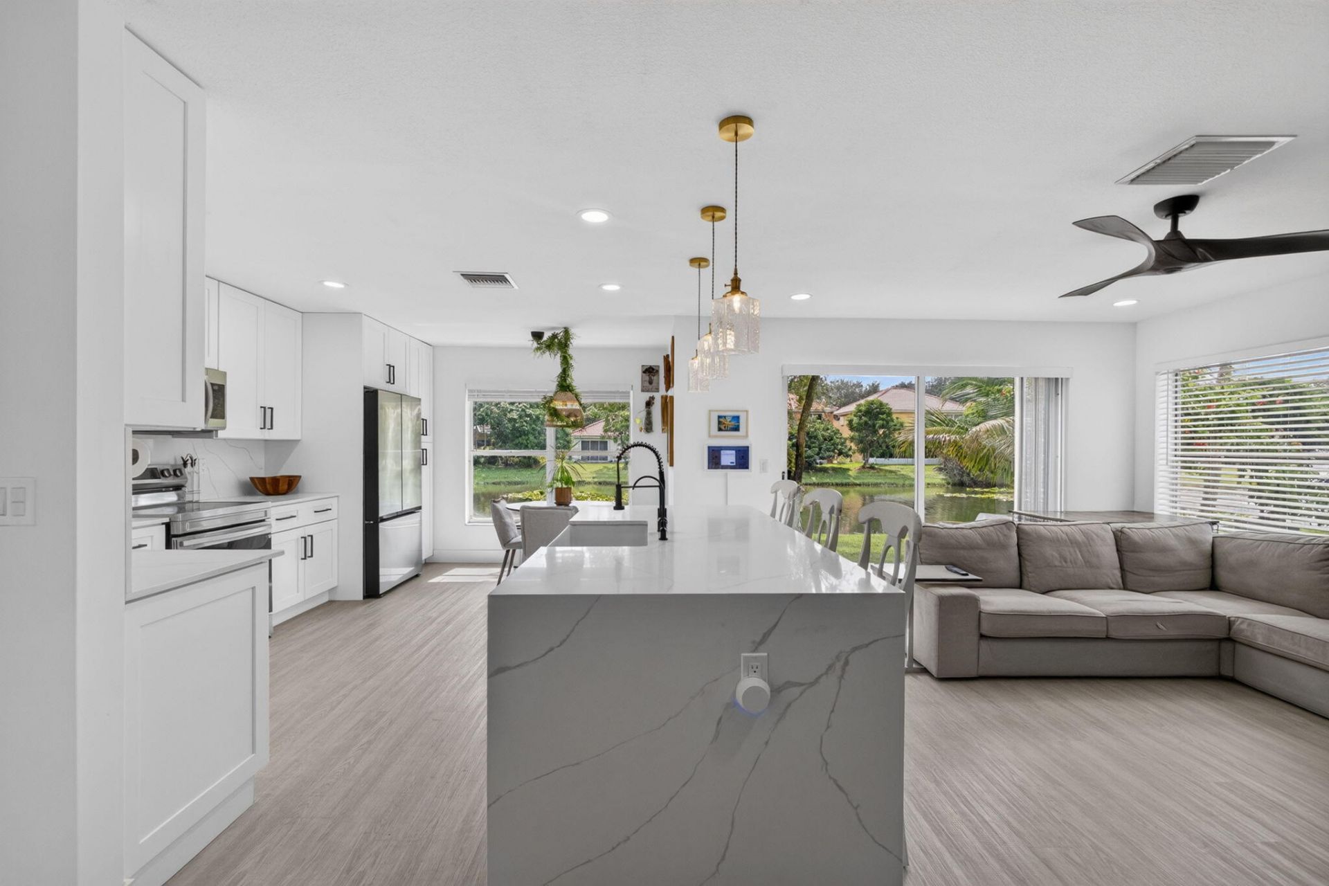 1043 Aspri Way, Riviera Beach, FL 33418 Photo