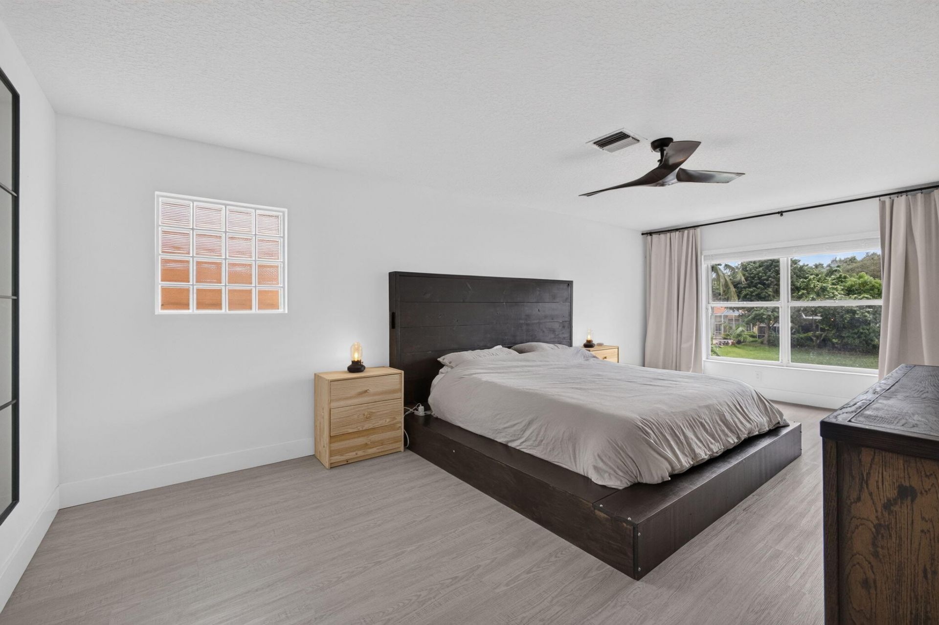 1043 Aspri Way, Riviera Beach, FL 33418 Photo