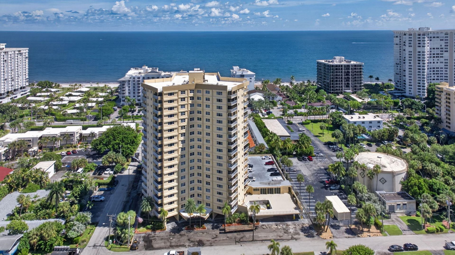 1200 Hibiscus Avenue, Unit 407, Pompano Beach, FL 33062 Photo