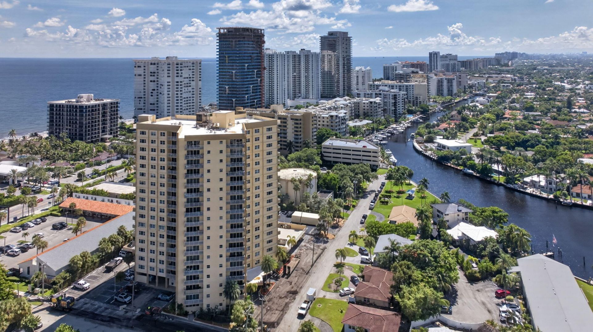 1200 Hibiscus Avenue, Unit 407, Pompano Beach, FL 33062 Photo