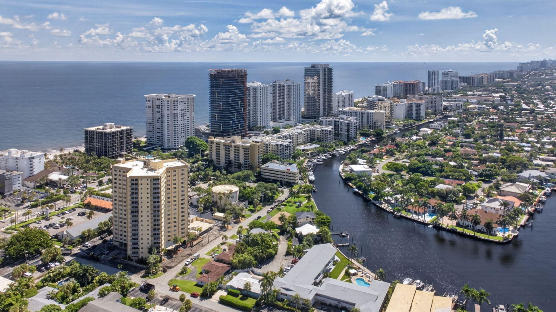 1200 Hibiscus Avenue, Unit 407, Pompano Beach, FL 33062 Photo