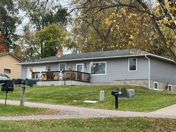 235 11th Street NW, Milaca, MN 56353
