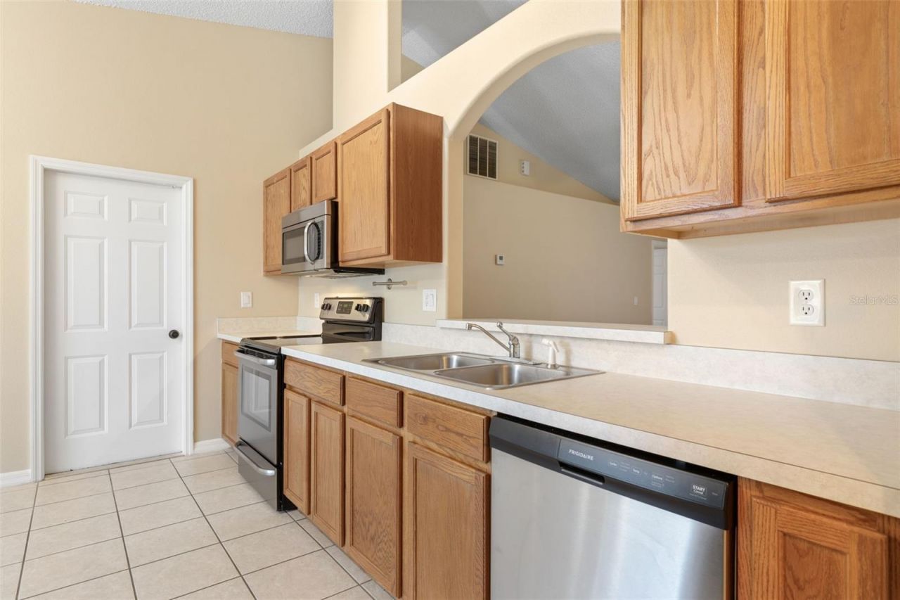 46 Rickenbacker Drive, Palm Coast, FL 32164 Photo