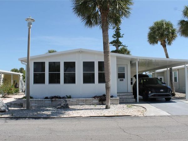 218 VIA VENETO , VENICE, FL 34285