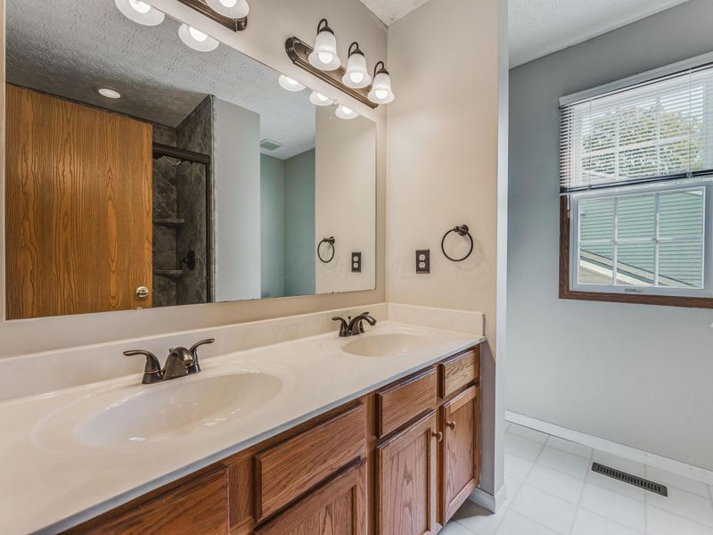 237 Rainswept Drive, Galloway, OH 43119 Photo 22