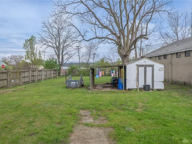 2210 Larch Street, Springfield, OH 45503 Photo 18