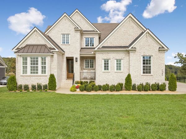 7280 Orrinshire Dr, Fairview, TN 37062