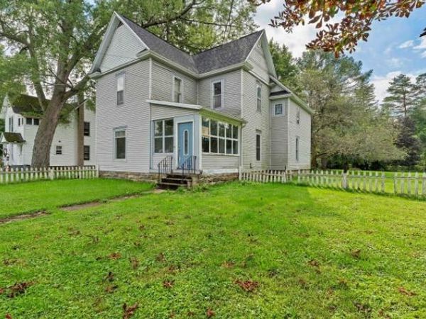 57 Delevan Avenue , Delevan, NY 14042