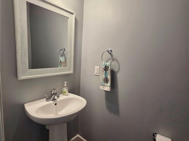 3225 Brentwood Drive, Akron, OH 44312 Photo 10