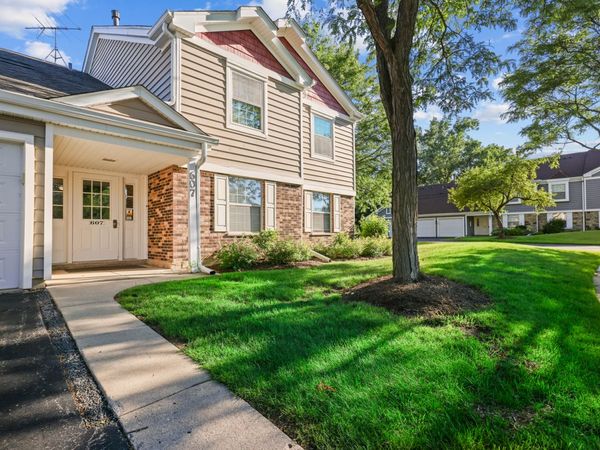 607 Eastview Court , Unit 2Z, Schaumburg, IL 60194