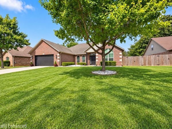 2504 SW Aster Way , Bentonville, AR 72713