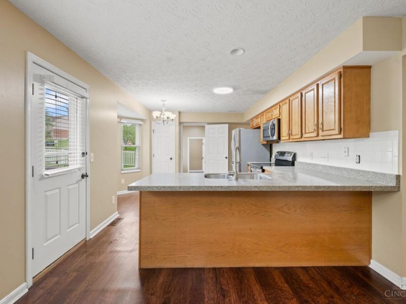 2899 Creekside Drive, Fairfield Township, OH 45011 Photo 7