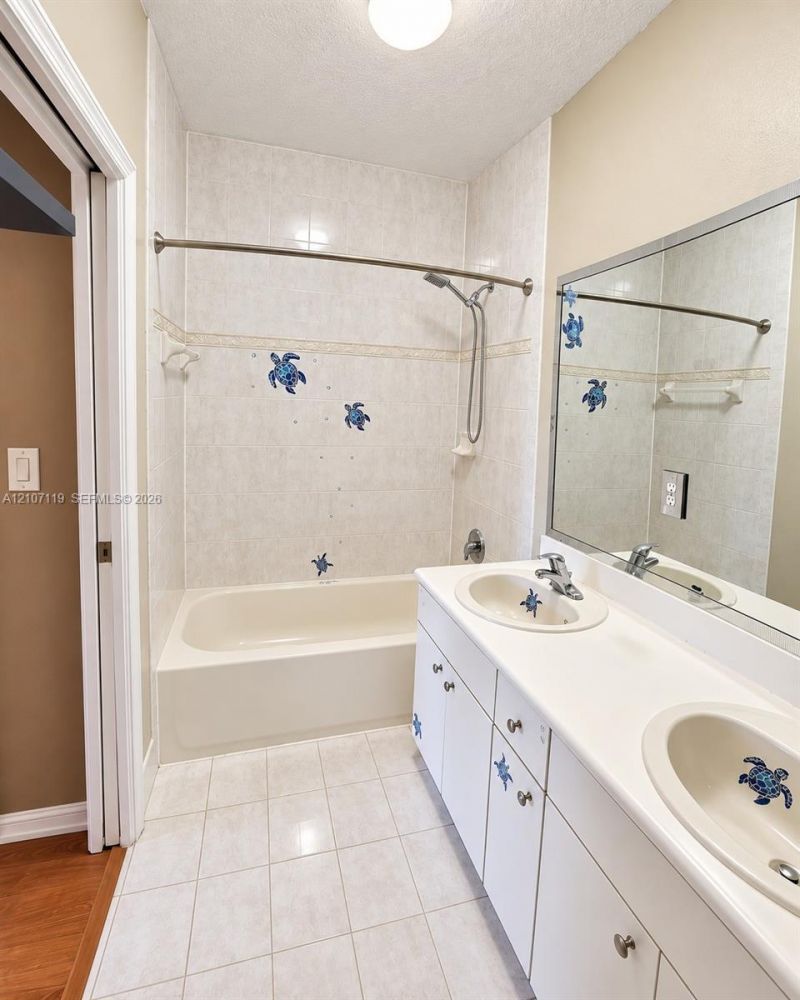 10828 SW 243rd St , Unit 1028, Homestead, FL 33032 Photo