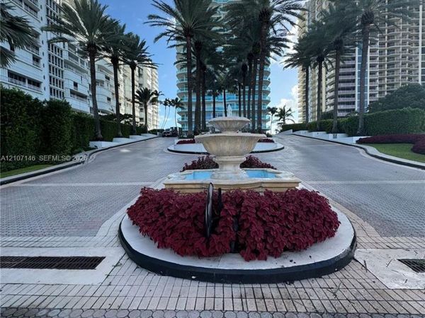 10101 Collins Ave , Unit 9A, Bal Harbour, FL 33154