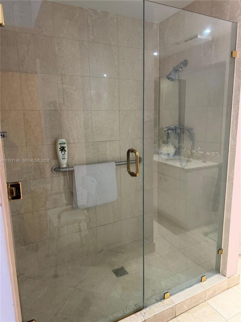 10101 Collins Ave , Unit 9A, Bal Harbour, FL 33154 Photo