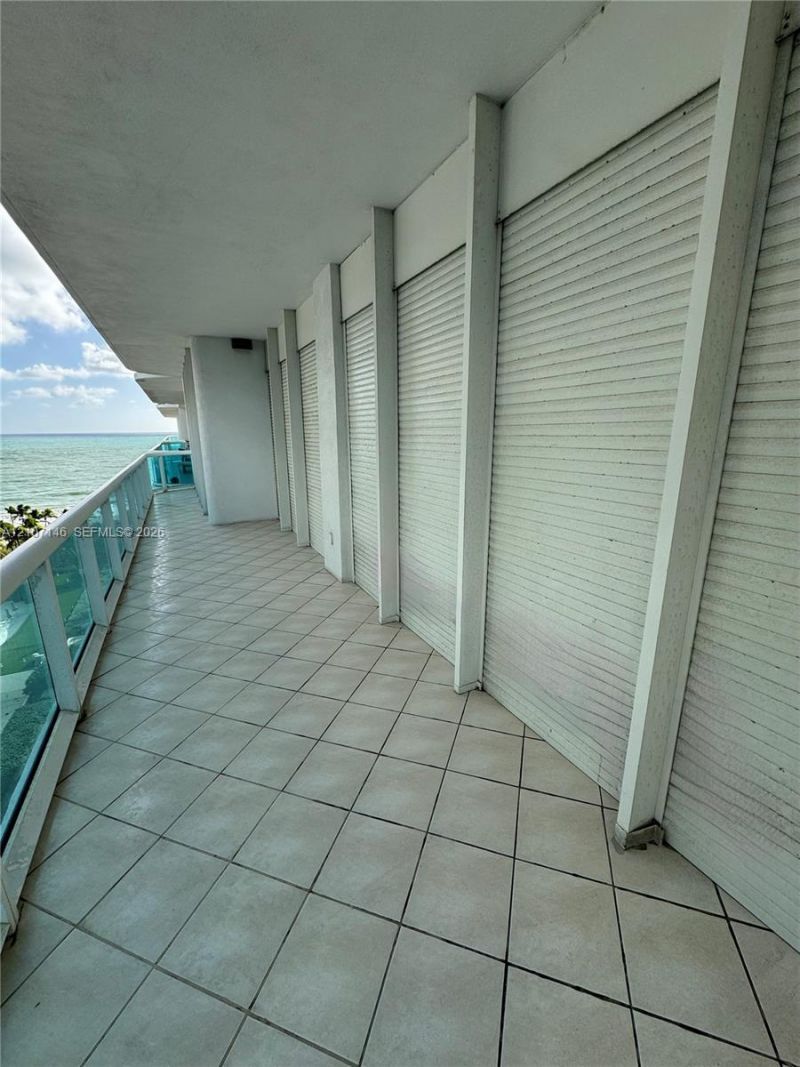 10101 Collins Ave , Unit 9A, Bal Harbour, FL 33154 Photo