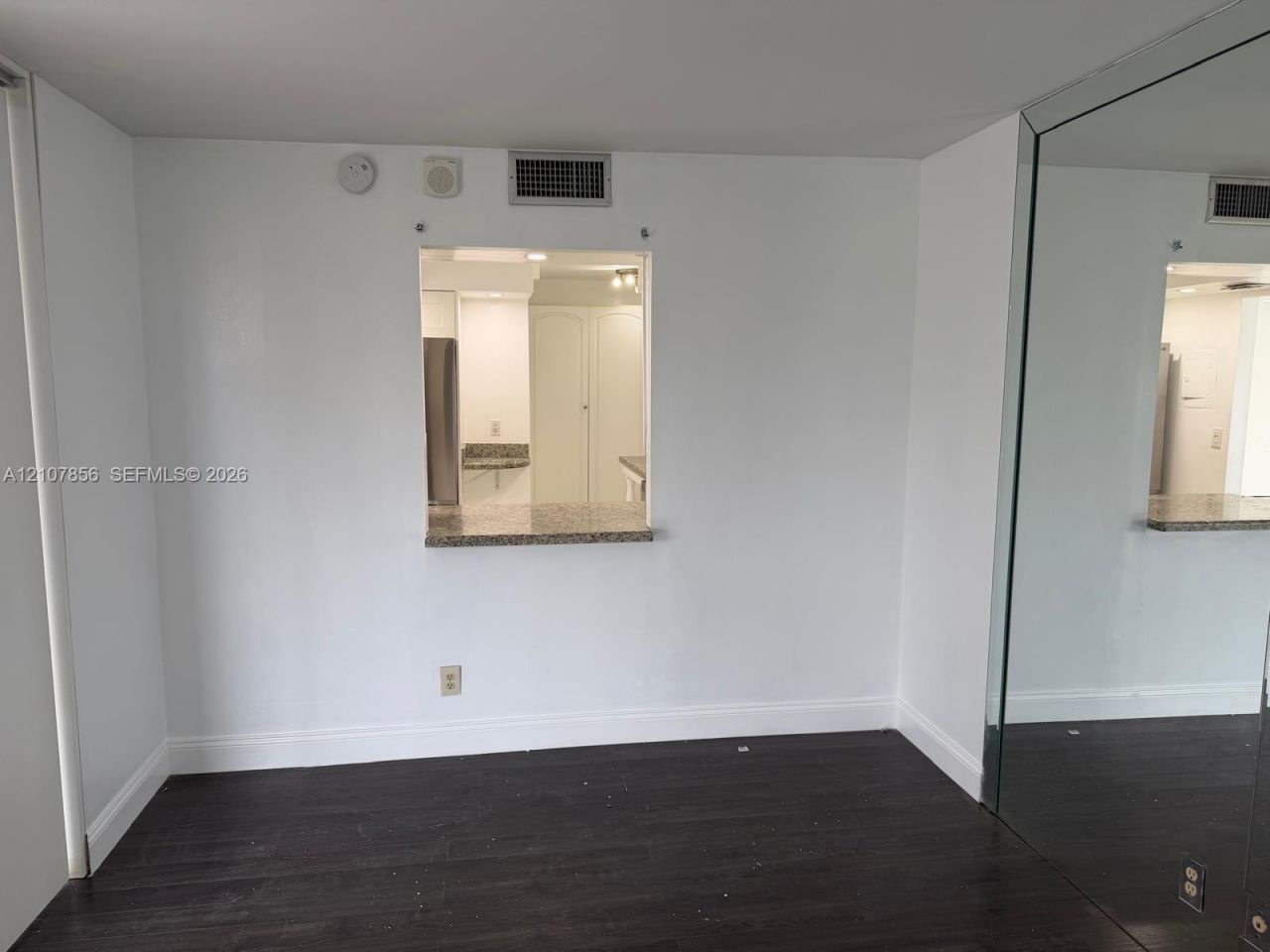 2049 S Ocean Dr , Unit 407, Hallandale Beach, FL 33009 Photo