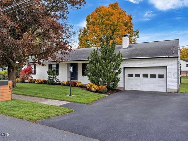 257 West Circular Street, Saratoga Springs, NY 12866