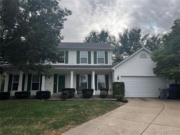 19 Kingsmont Court , St Peters, MO 63376