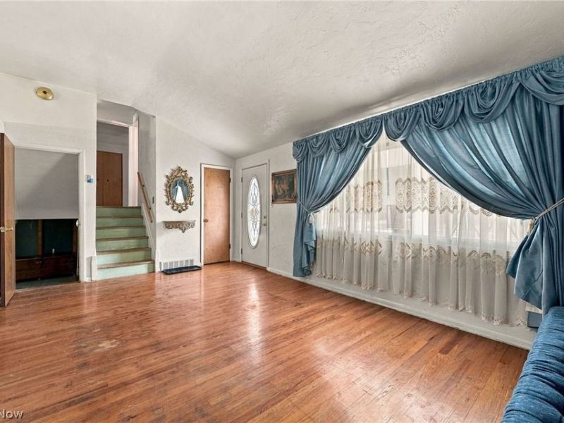 13670 Brookdale Avenue, Brook Park, OH 44142 Photo 3